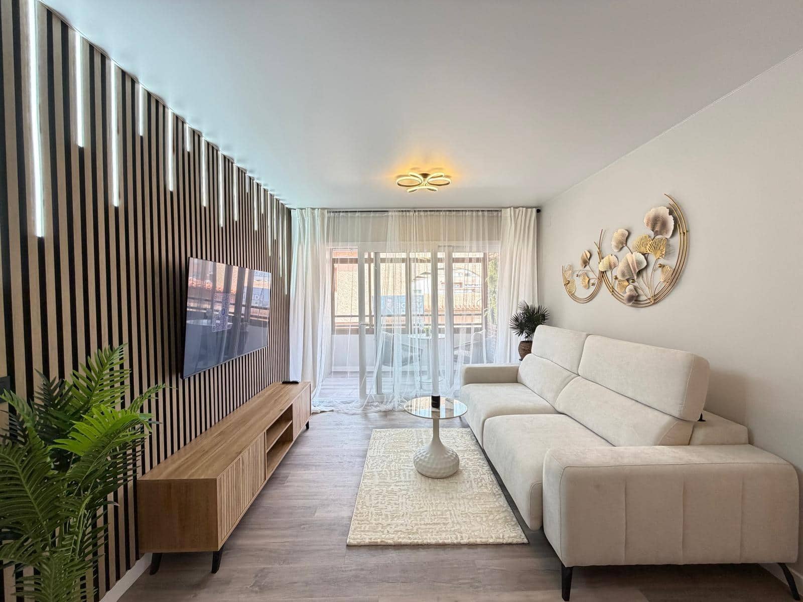 2 slaapkamer Appartement te koop in Torrevieja - € 179.900 (Ref: 9815848)