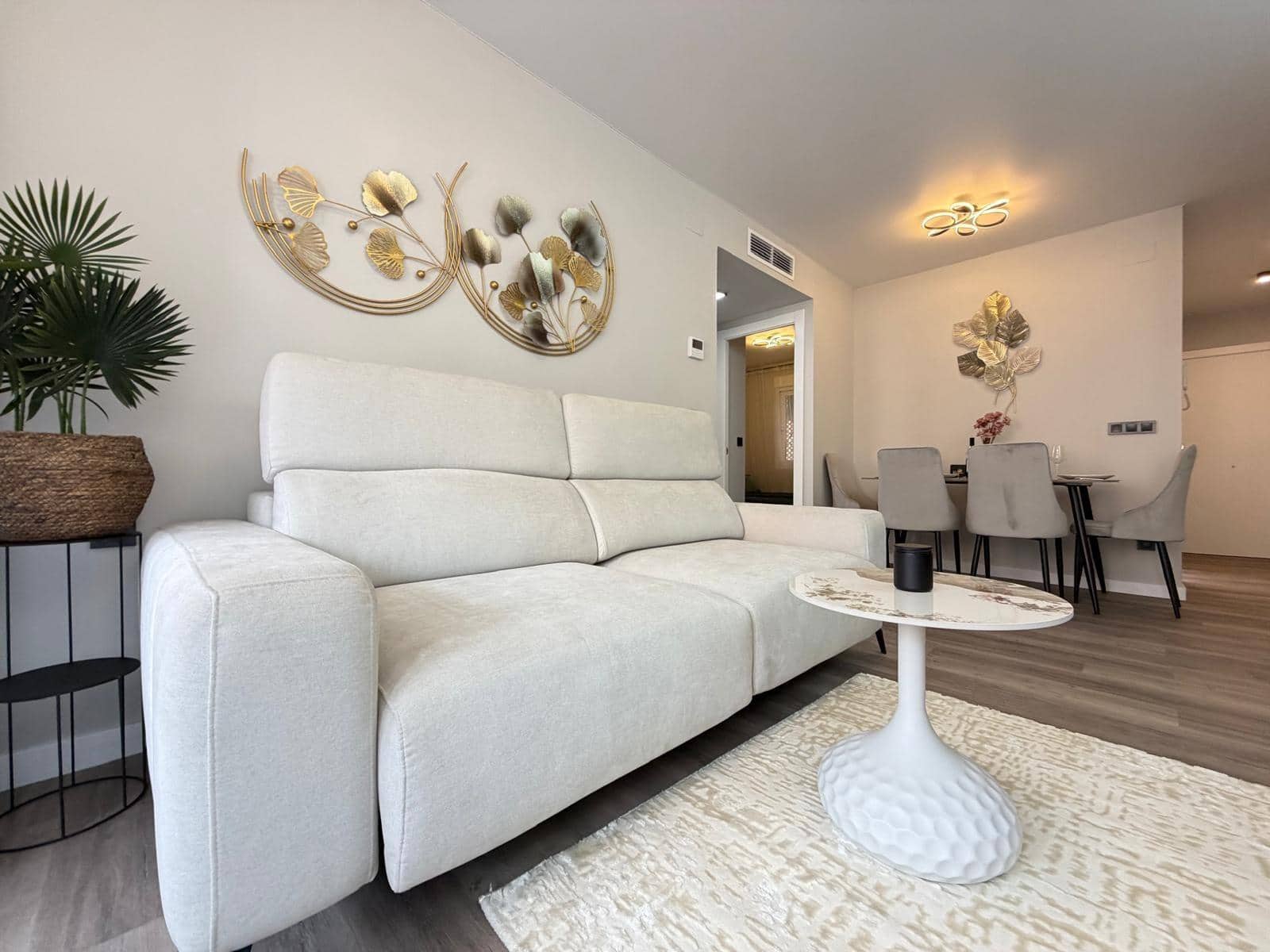 2 slaapkamer Appartement te koop in Torrevieja - € 179.900 (Ref: 9815848)