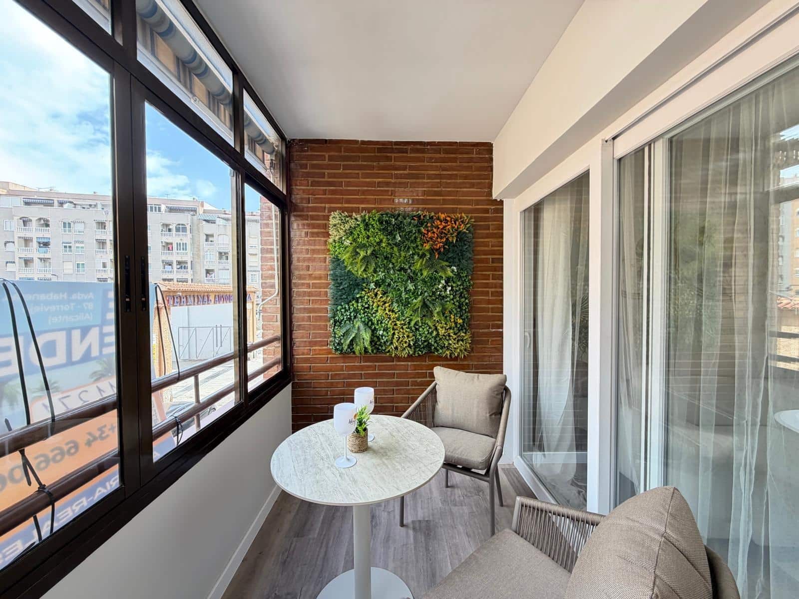 2 slaapkamer Appartement te koop in Torrevieja - € 179.900 (Ref: 9815848)