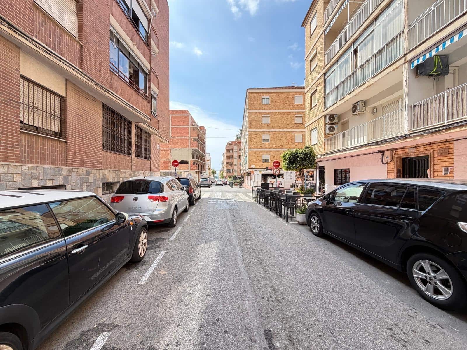 2 slaapkamer Appartement te koop in Torrevieja - € 179.900 (Ref: 9815848)