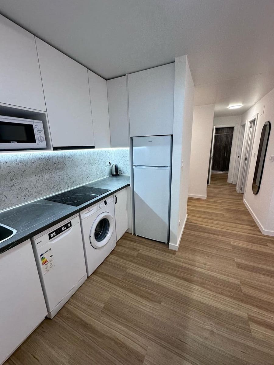 2 chambre Appartement à vendre à Torrevieja avec piscine - 140 000 € (Ref: 9818218)