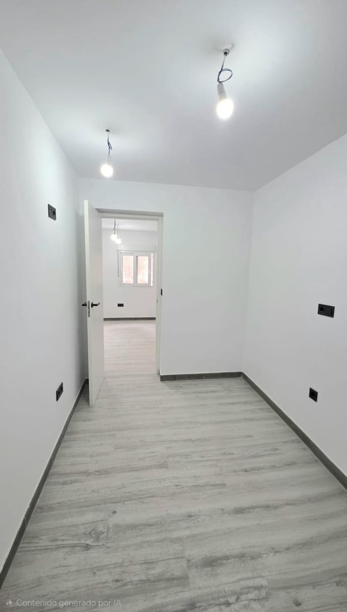 2 Zimmer Apartment zu verkaufen in Mieres - 104.000 € (Ref: 9820507)