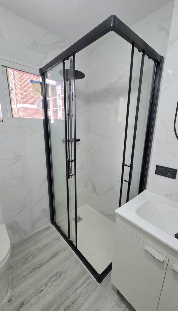 2 Zimmer Apartment zu verkaufen in Mieres - 104.000 € (Ref: 9820507)