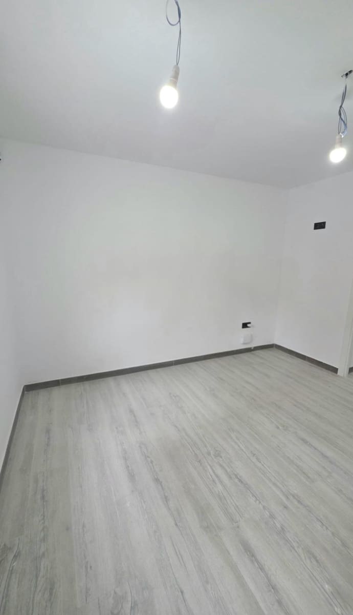 2 Zimmer Apartment zu verkaufen in Mieres - 104.000 € (Ref: 9820507)
