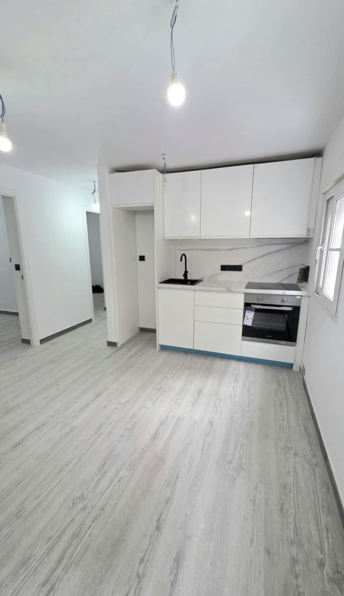 2 Zimmer Apartment zu verkaufen in Mieres - 104.000 € (Ref: 9820507)