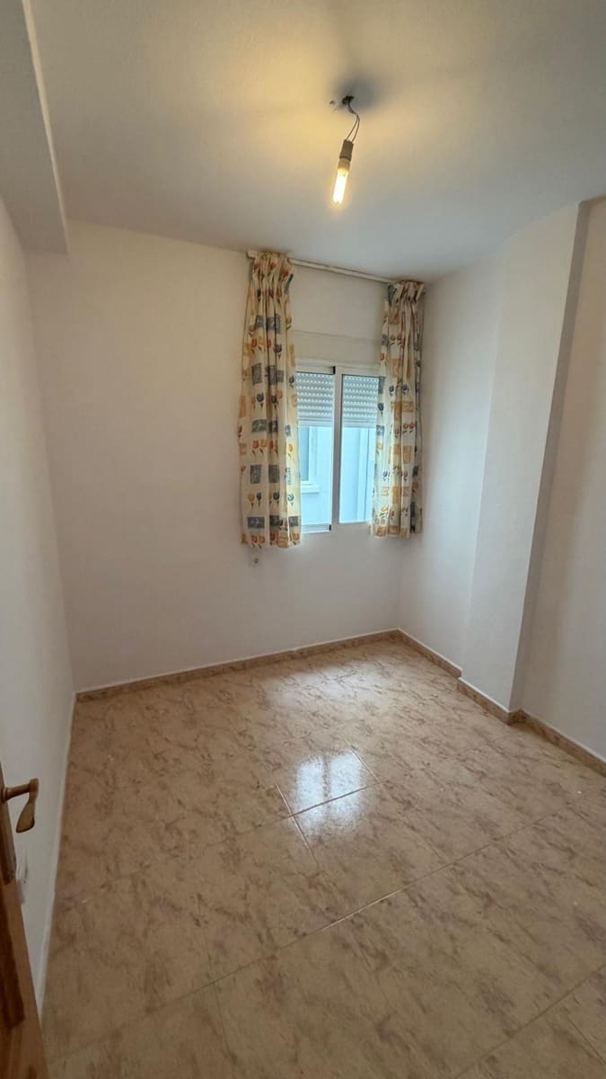 2 soverom Leilighet til salgs i Torrevieja med svømmebasseng - € 149 000 (Ref: 9820508)