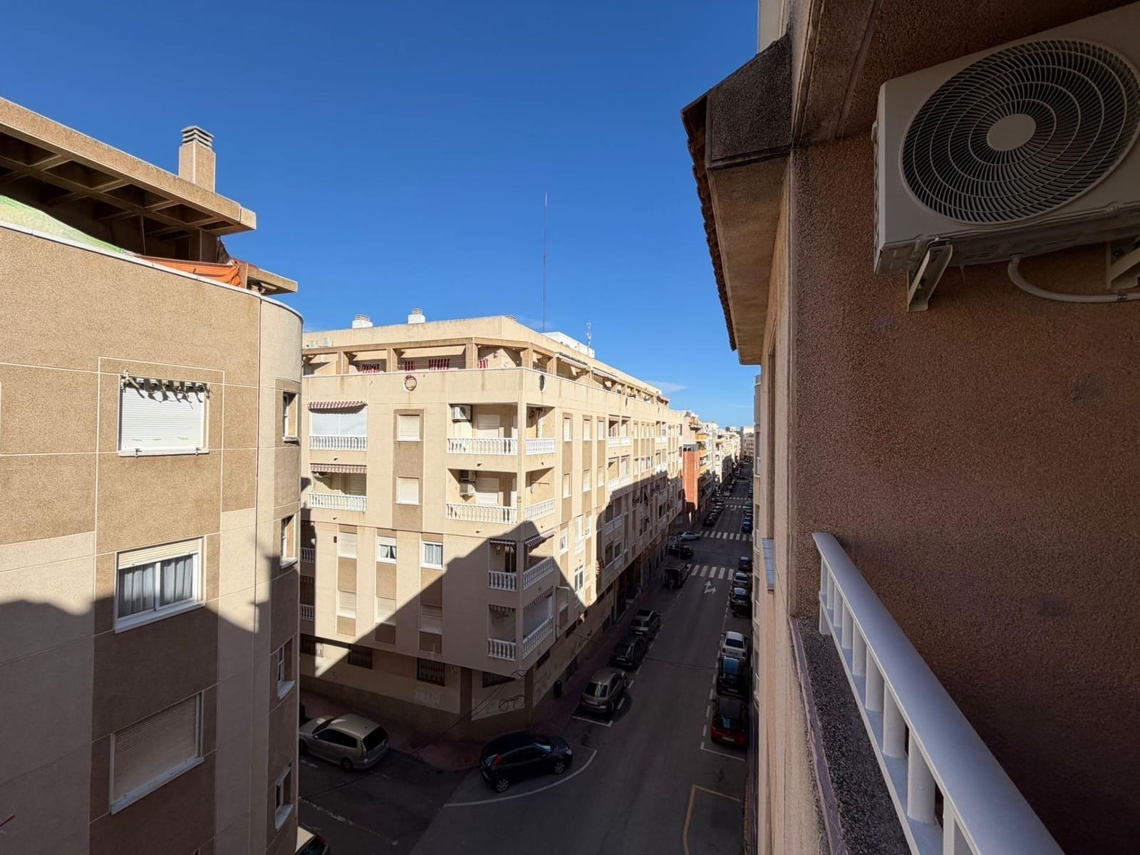 2 makuuhuone Huoneisto myytävänä paikassa Torrevieja - 157 900 € (Ref: 9820510)
