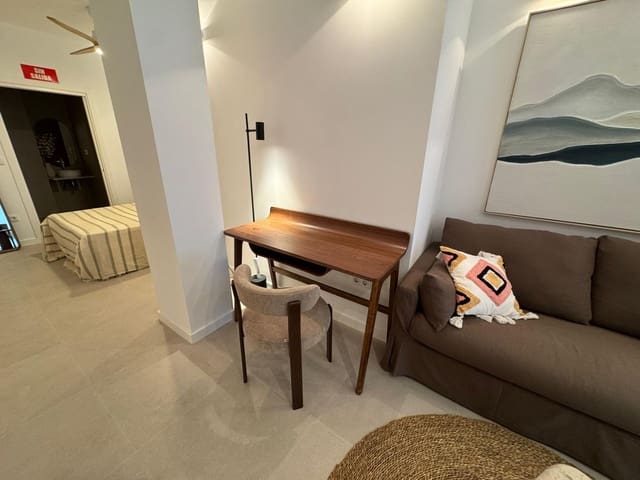 Negocio de 1 habitación en El Grau, València ciudad en venta - 145.000 € (Ref: 9822922)