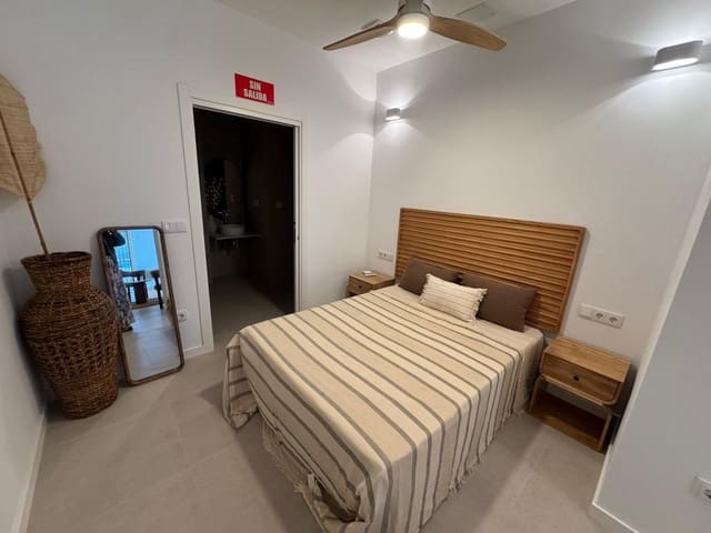 Negocio de 1 habitación en El Grau, València ciudad en venta - 145.000 € (Ref: 9822922)