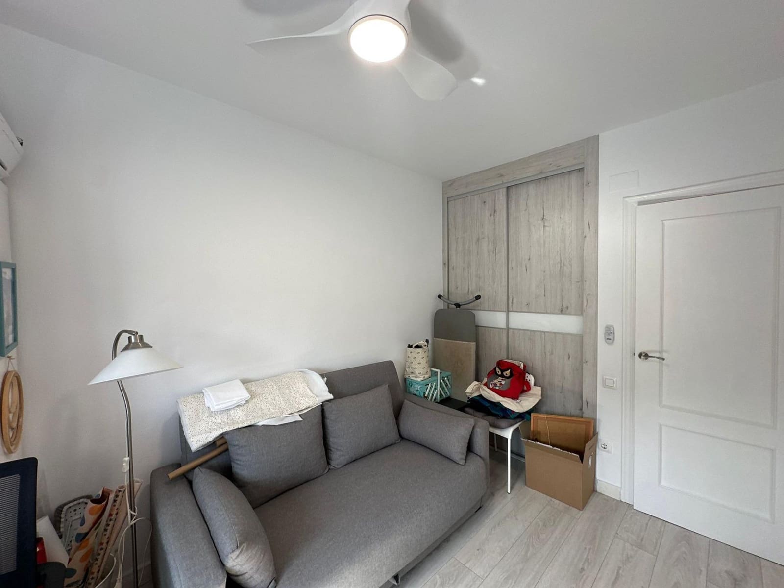 3 quarto Apartamento para venda em Playa de San Juan com piscina garagem - 430 000 € (Ref: 9822923)