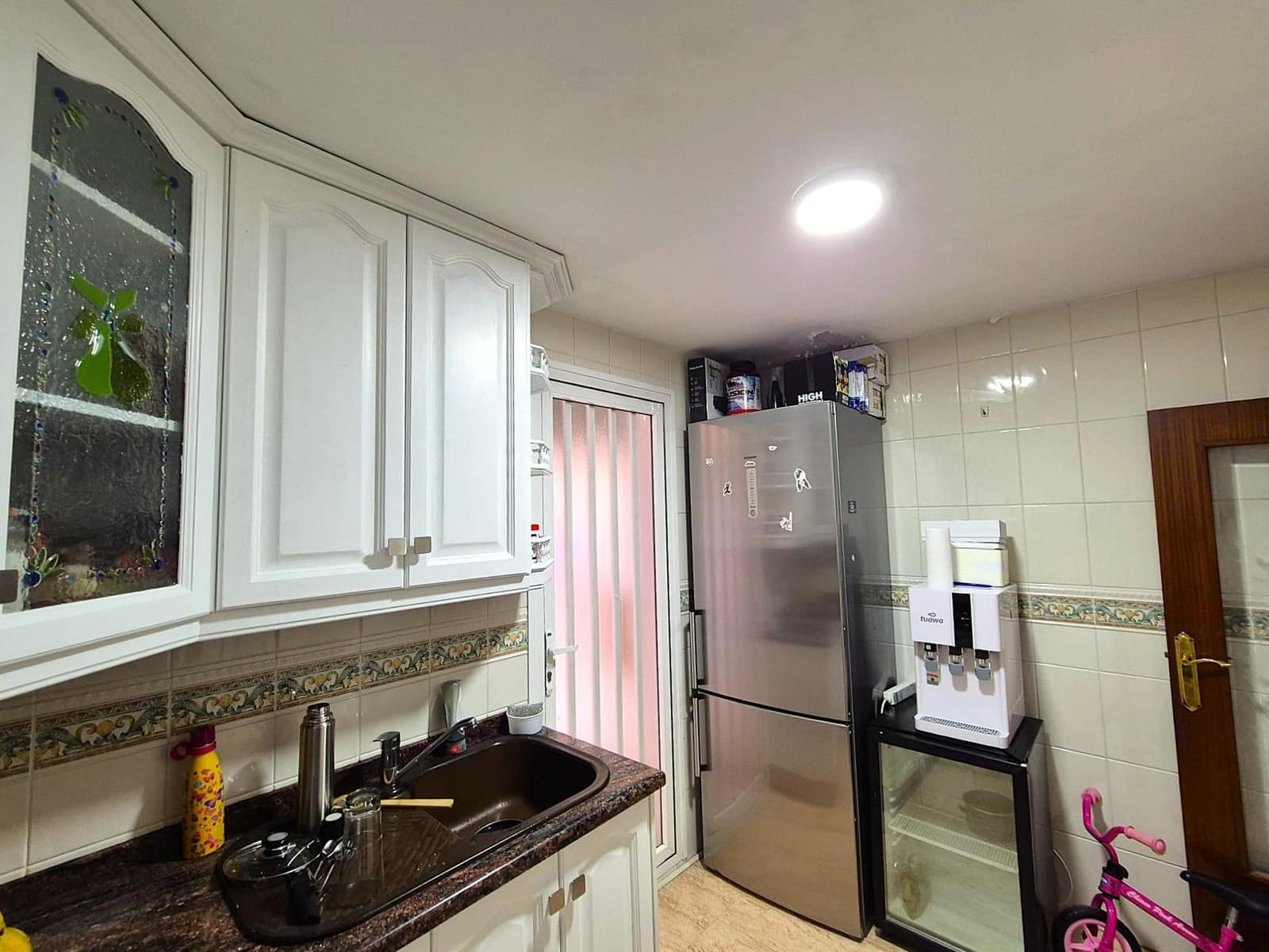3 bedroom Apartment for sale in Alicante / Alacant city - € 74,000 (Ref: 9822926)