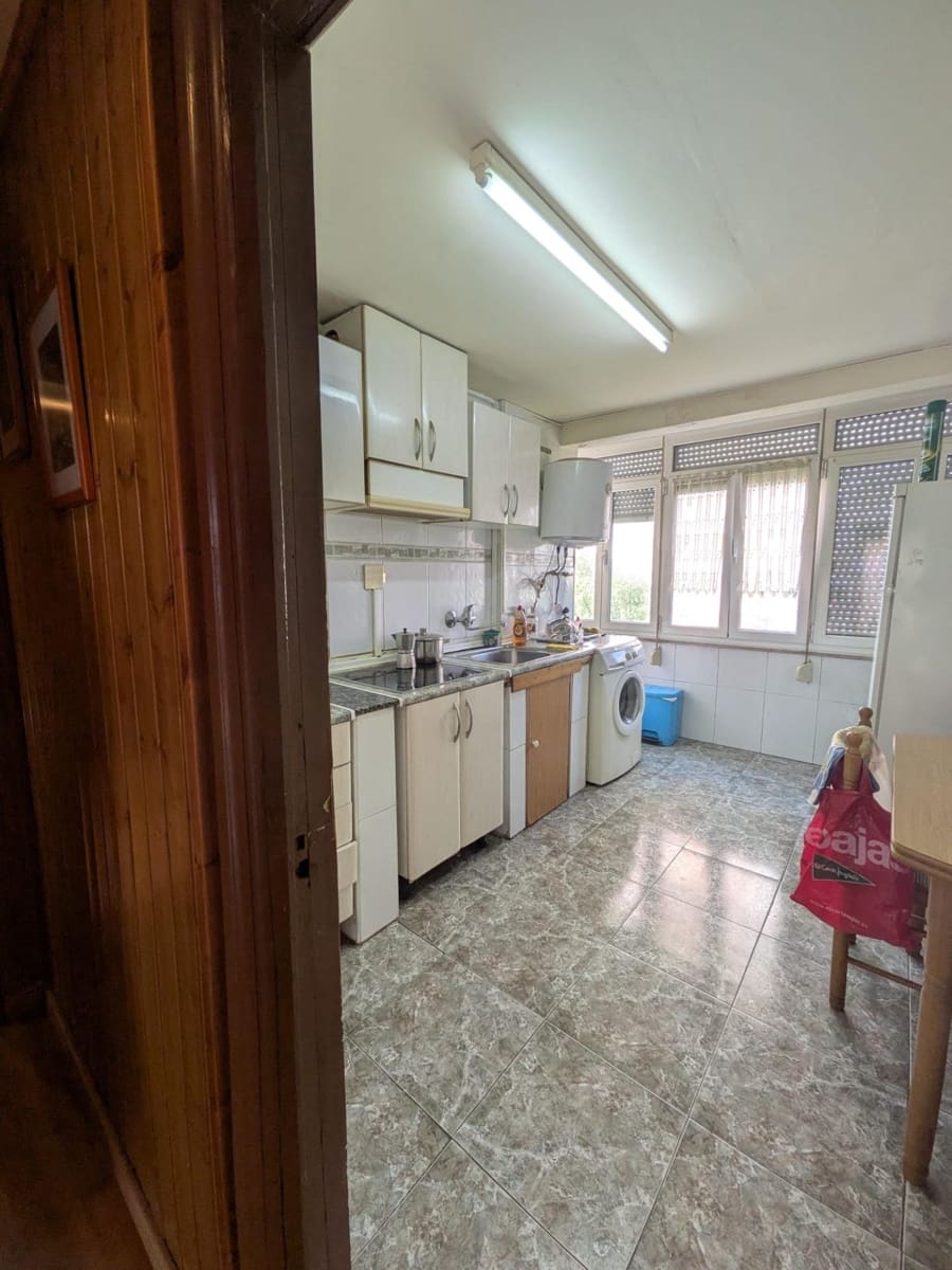 3 Zimmer Apartment zu verkaufen in Gijon - 133.000 € (Ref: 9822927)