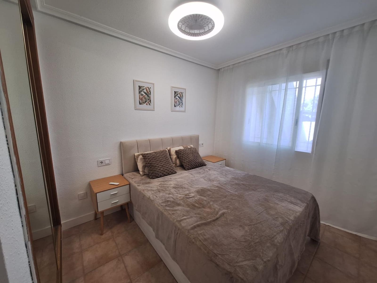 2 chambre Bungalow à vendre à Torrevieja avec piscine - 199 900 € (Ref: 9827162)