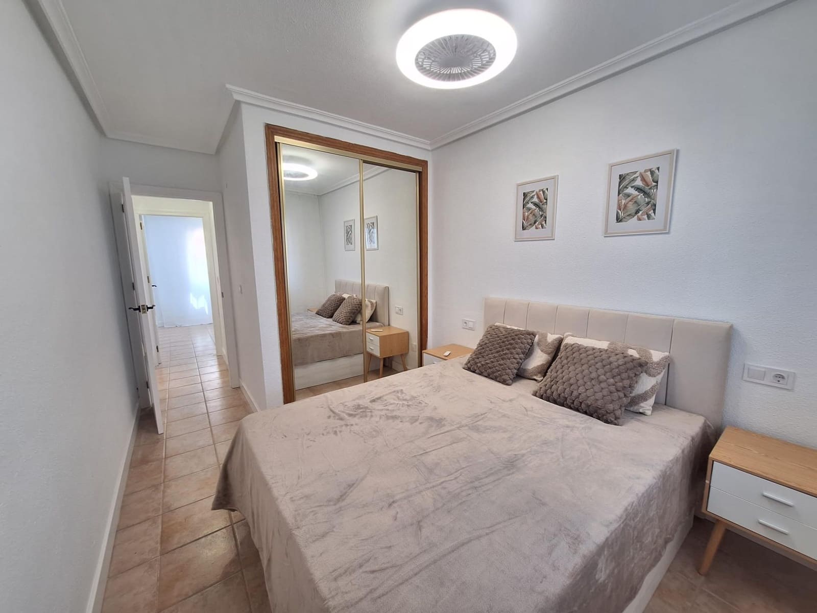 2 chambre Bungalow à vendre à Torrevieja avec piscine - 199 900 € (Ref: 9827162)
