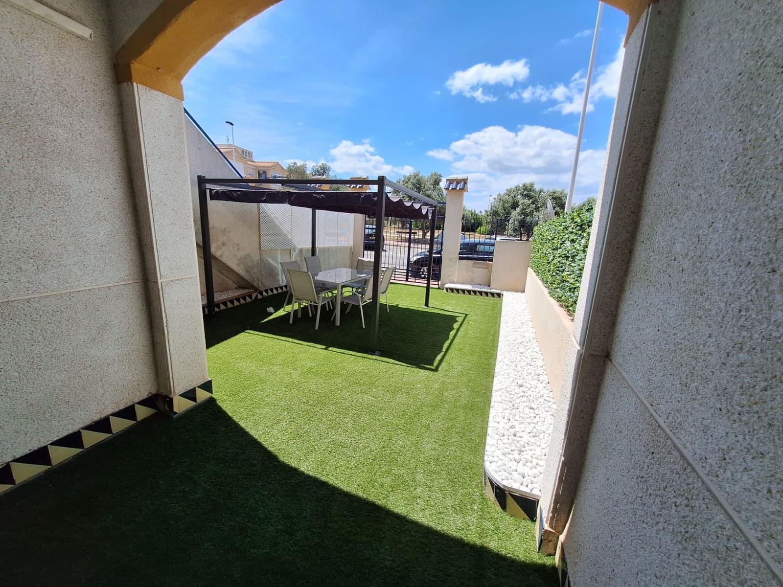 2 chambre Bungalow à vendre à Torrevieja avec piscine - 199 900 € (Ref: 9827162)