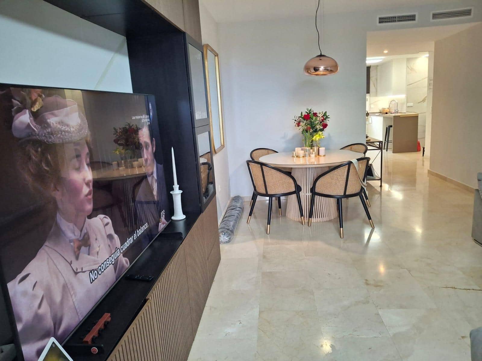 2 bedroom Apartment for sale in Finestrat with pool - € 437,000 (Ref: 9829098)