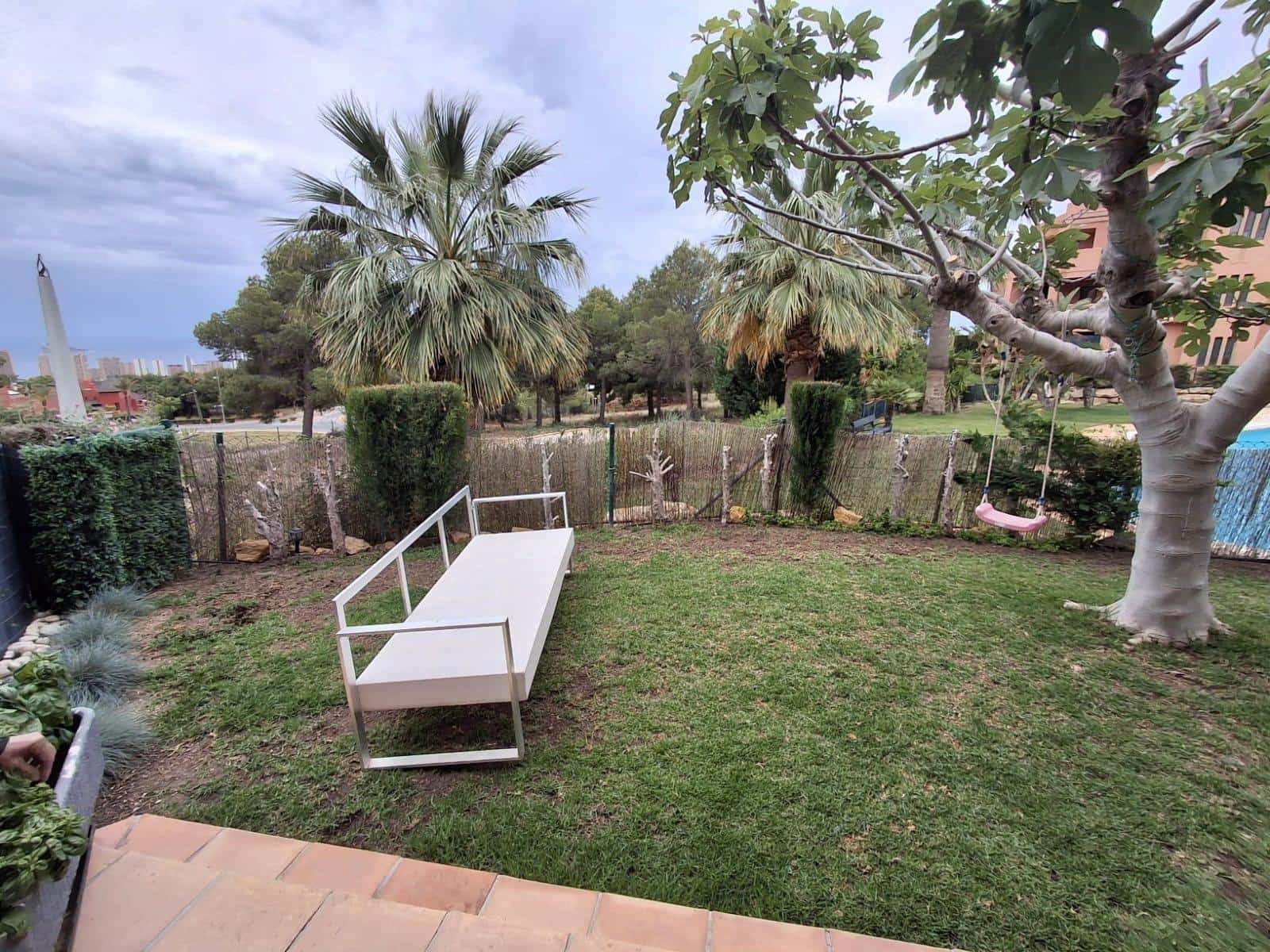 2 bedroom Apartment for sale in Finestrat with pool - € 437,000 (Ref: 9829098)