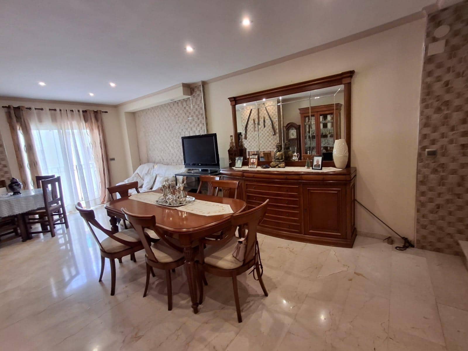 5 Zimmer Reihenhaus zu verkaufen in La Nucia mit Garage - 307.000 € (Ref: 9833664)