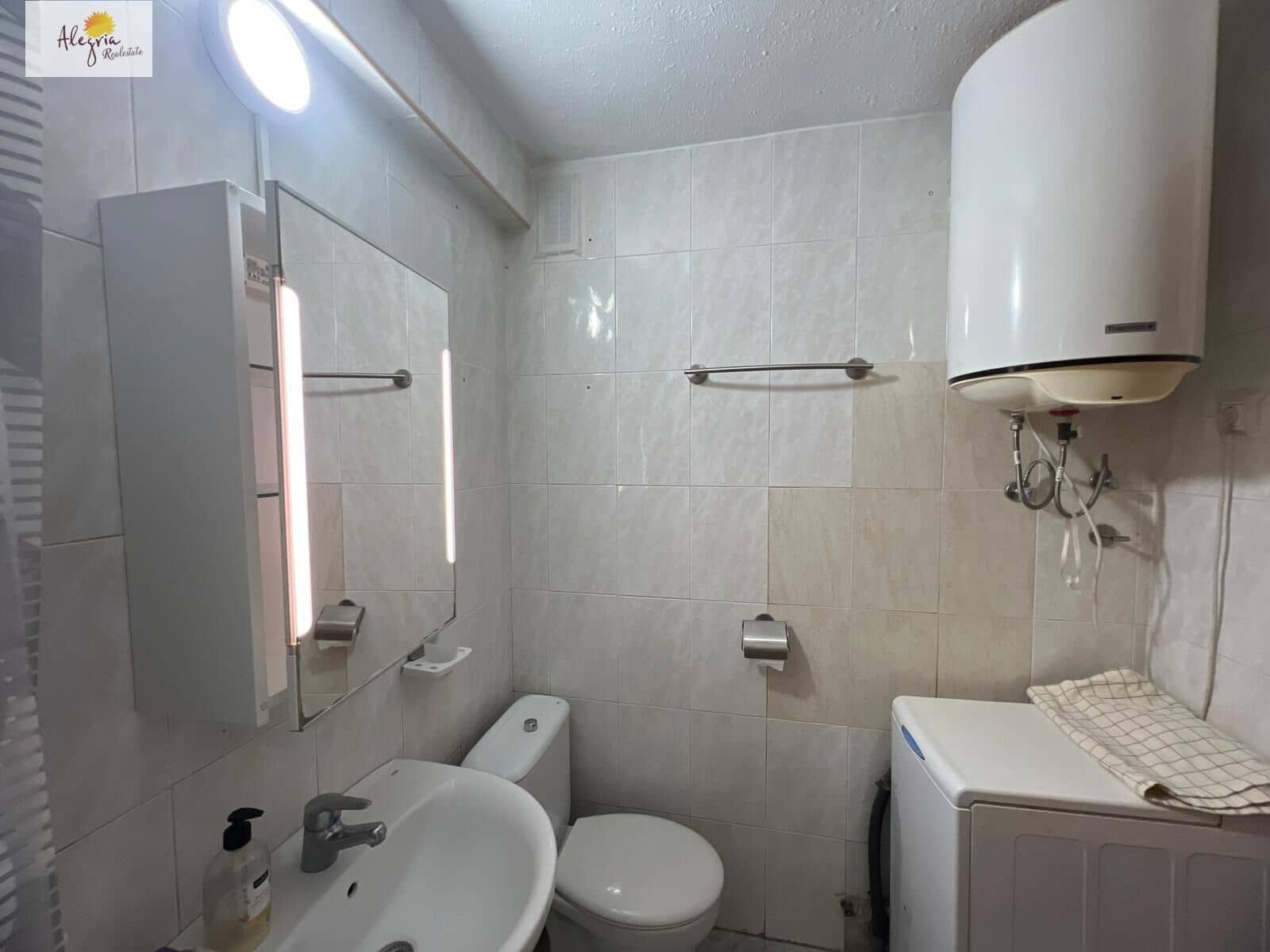 3 bedroom Flat for sale in Valencia city - € 185,000 (Ref: 9836236)