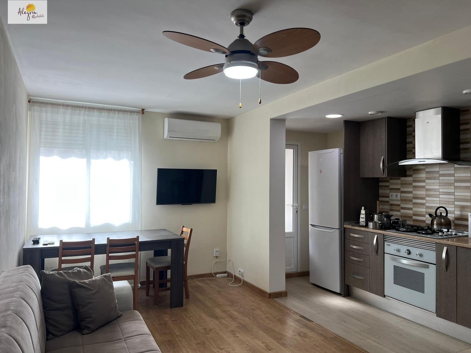 3 bedroom Flat for sale in Valencia city - € 185,000 (Ref: 9836236)