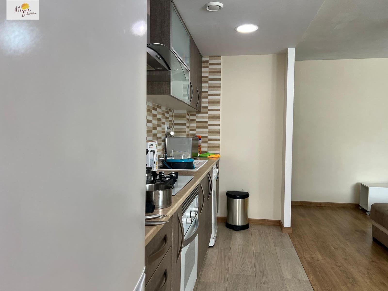 3 bedroom Flat for sale in Valencia city - € 185,000 (Ref: 9836236)