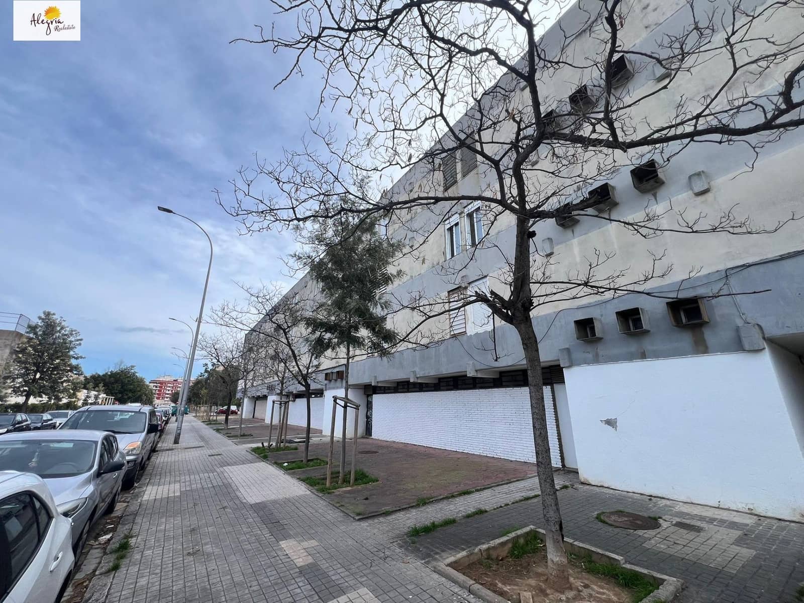 3 bedroom Flat for sale in Valencia city - € 185,000 (Ref: 9836236)