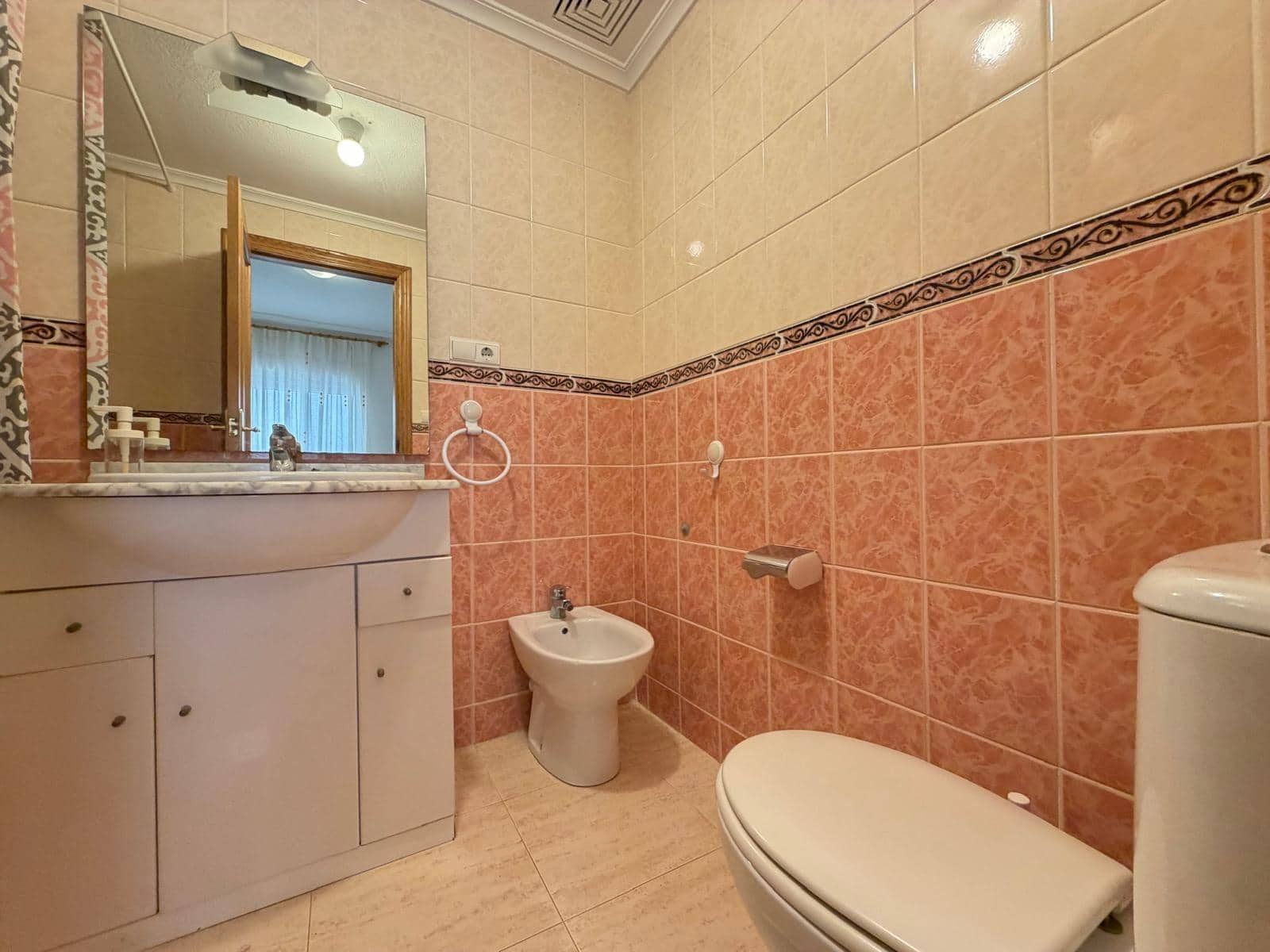 3 Zimmer Apartment zu verkaufen in Guardamar del Segura - 179.000 € (Ref: 9836237)
