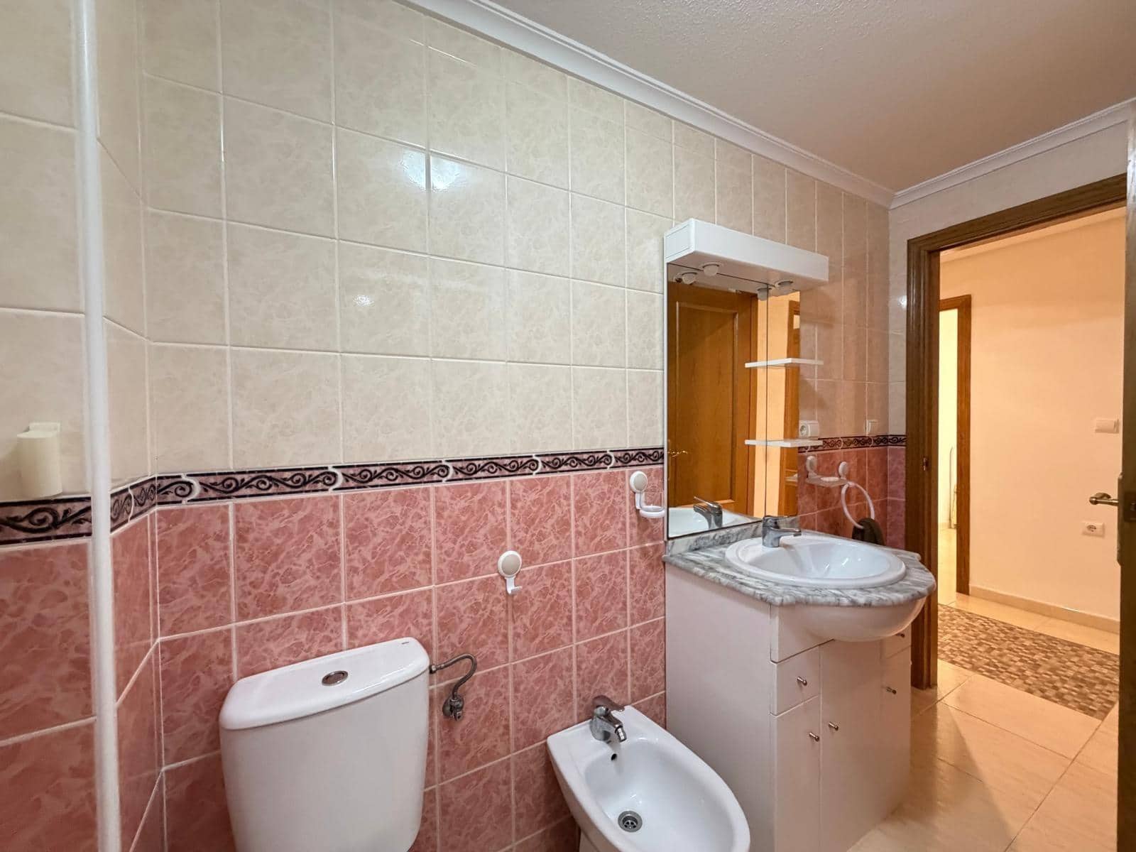 3 Zimmer Apartment zu verkaufen in Guardamar del Segura - 179.000 € (Ref: 9836237)