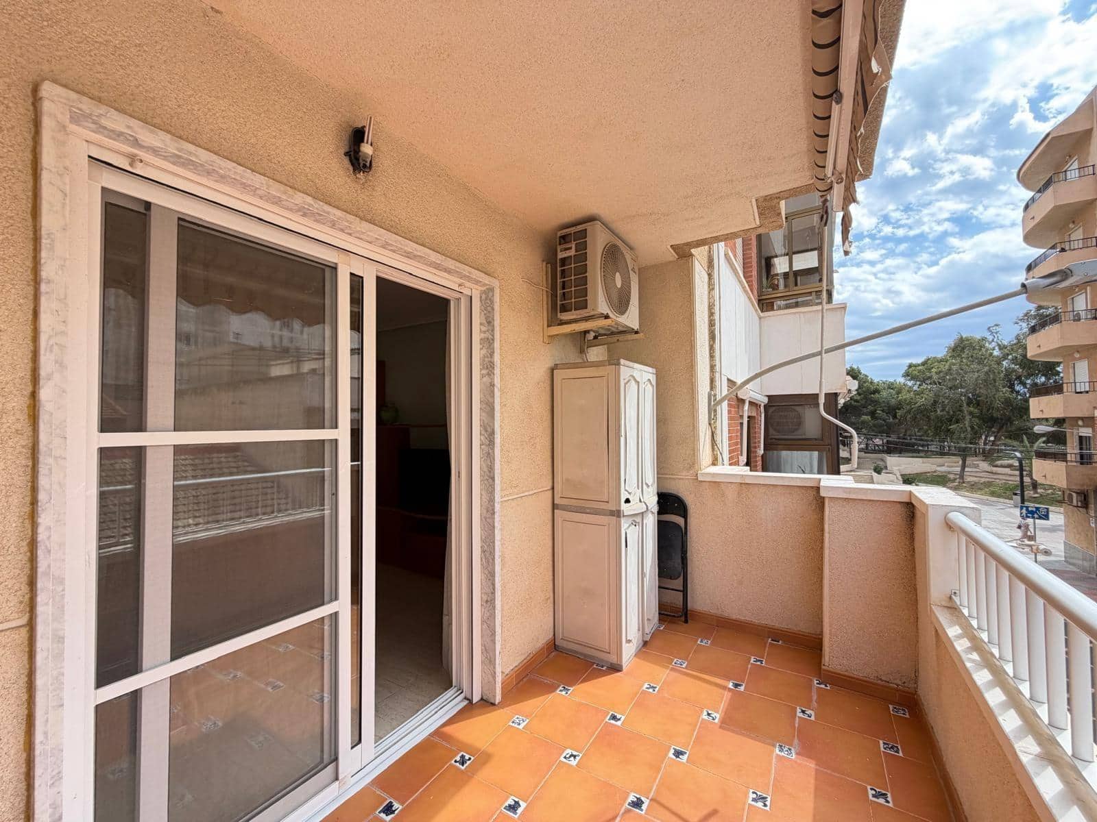 3 Zimmer Apartment zu verkaufen in Guardamar del Segura - 179.000 € (Ref: 9836237)