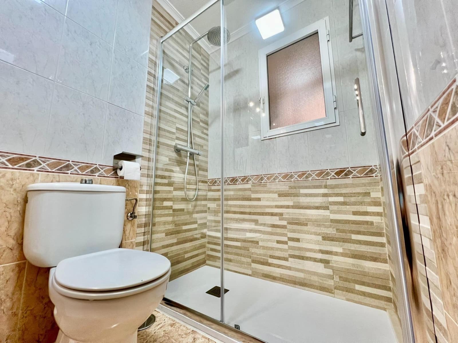 2 chambre Appartement à vendre à Torrevieja - 219 900 € (Ref: 9836238)