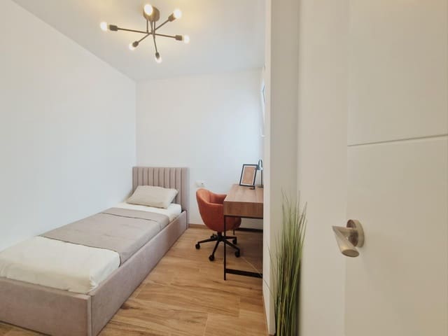 1 sypialnia Apartament na sprzedaż w San Fulgencio z basenem garażem - 110 000 € (Ref: 9836239)