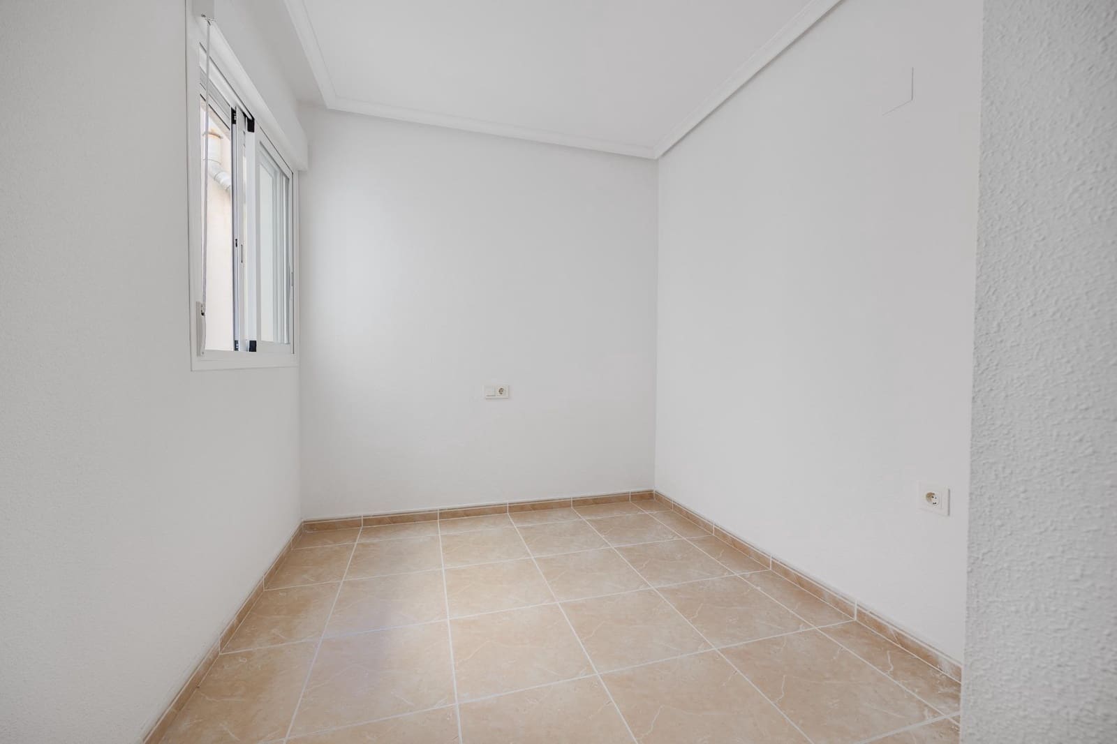 1 sypialnia Apartament na sprzedaż w San Fulgencio z basenem garażem - 110 000 € (Ref: 9836239)