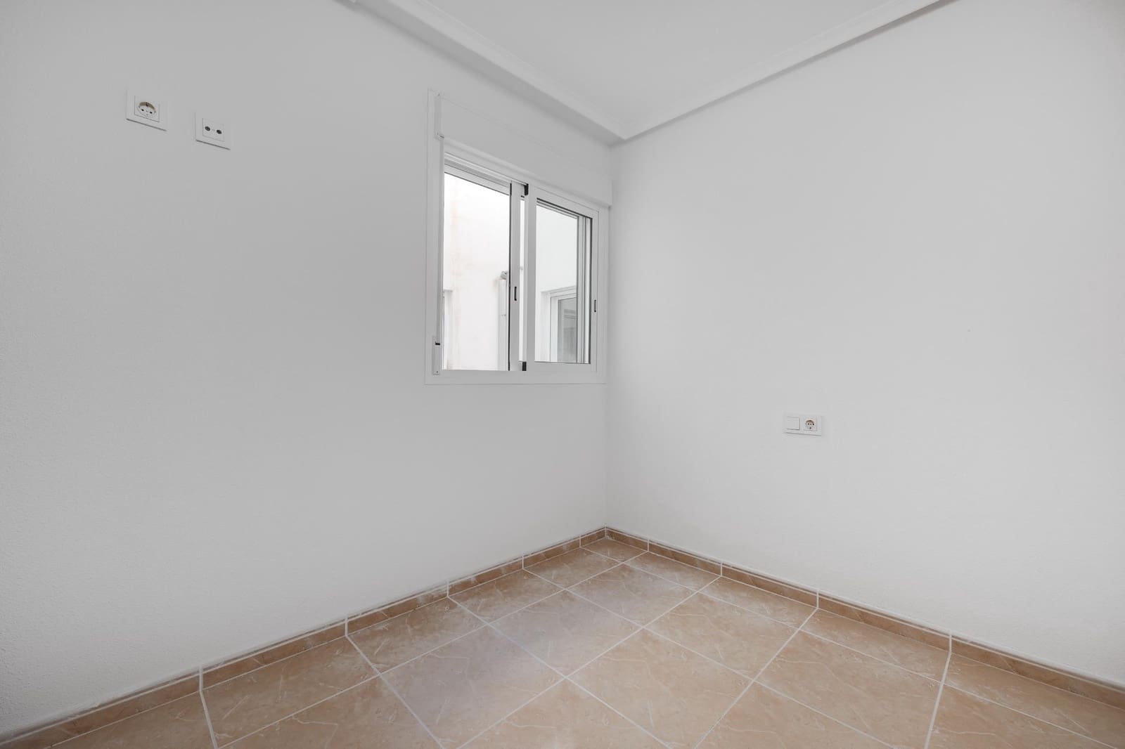 1 sypialnia Apartament na sprzedaż w San Fulgencio z basenem garażem - 110 000 € (Ref: 9836239)