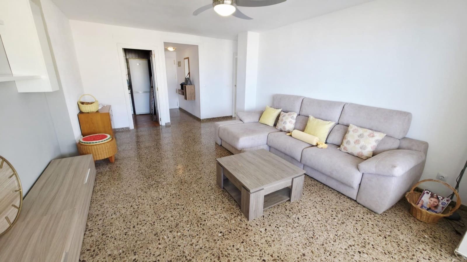 3 bedroom Flat for sale in Playa de San Juan with pool - € 435,000 (Ref: 9839267)