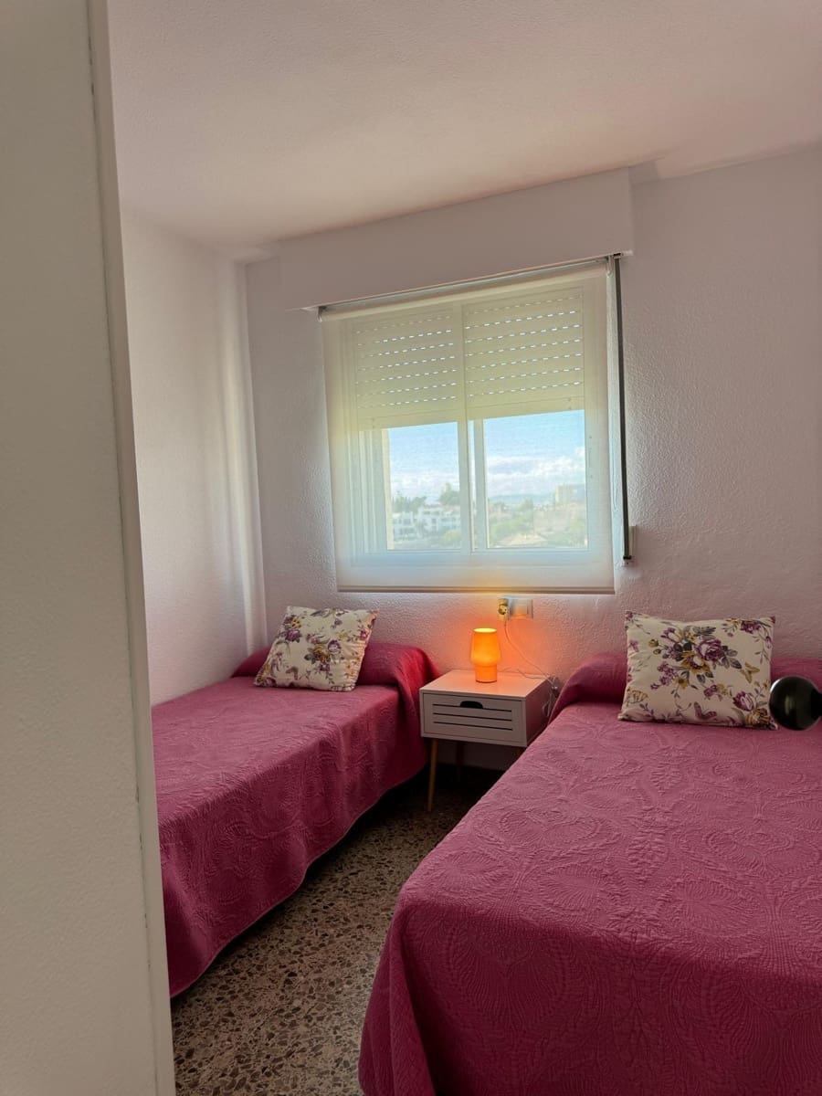 3 bedroom Flat for sale in Playa de San Juan with pool - € 435,000 (Ref: 9839267)