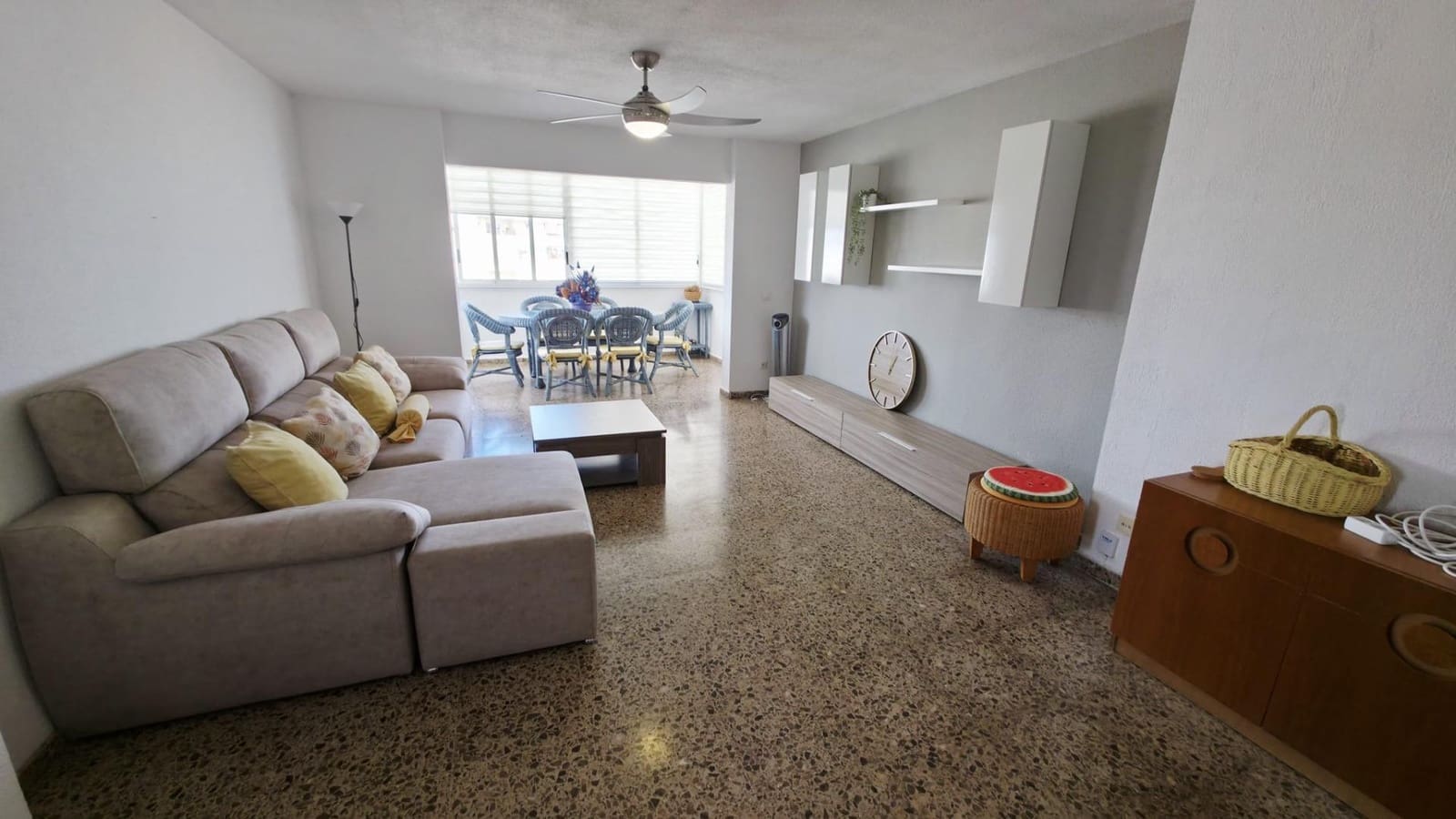 3 bedroom Flat for sale in Playa de San Juan with pool - € 435,000 (Ref: 9839267)