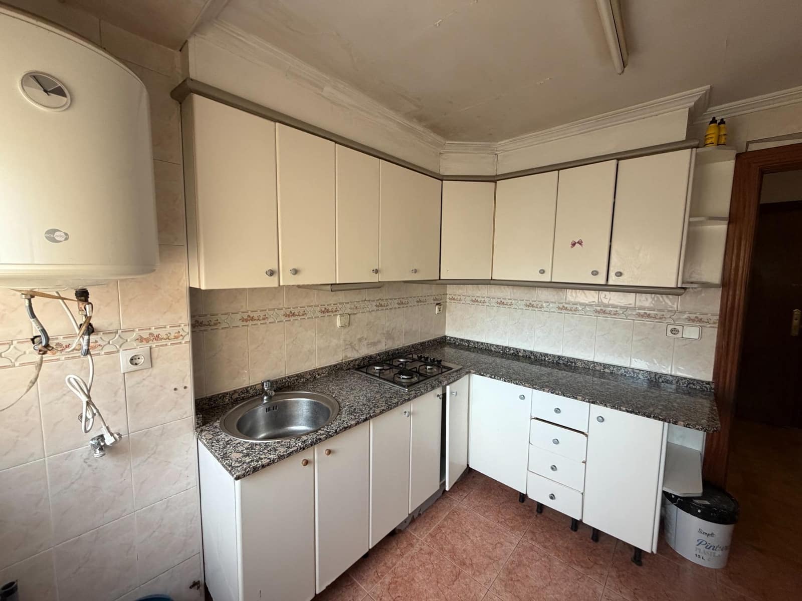 2 soverom Leilighet til salgs i Alicante by - € 85 000 (Ref: 9849373)