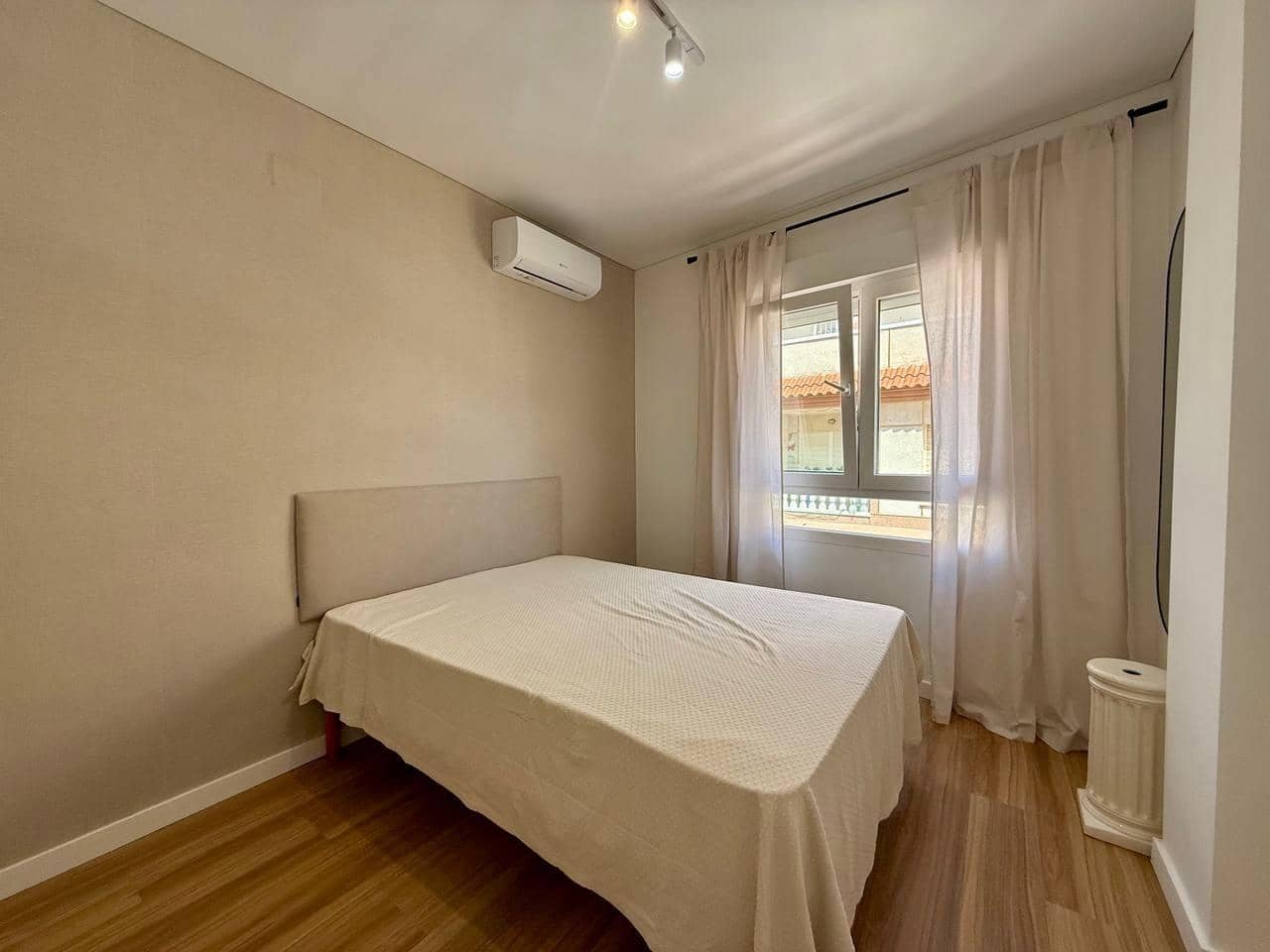 3 bedroom Apartment for sale in Torrevieja - € 209,900 (Ref: 9851761)