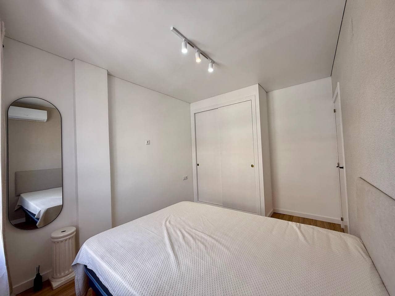 3 bedroom Apartment for sale in Torrevieja - € 209,900 (Ref: 9851761)