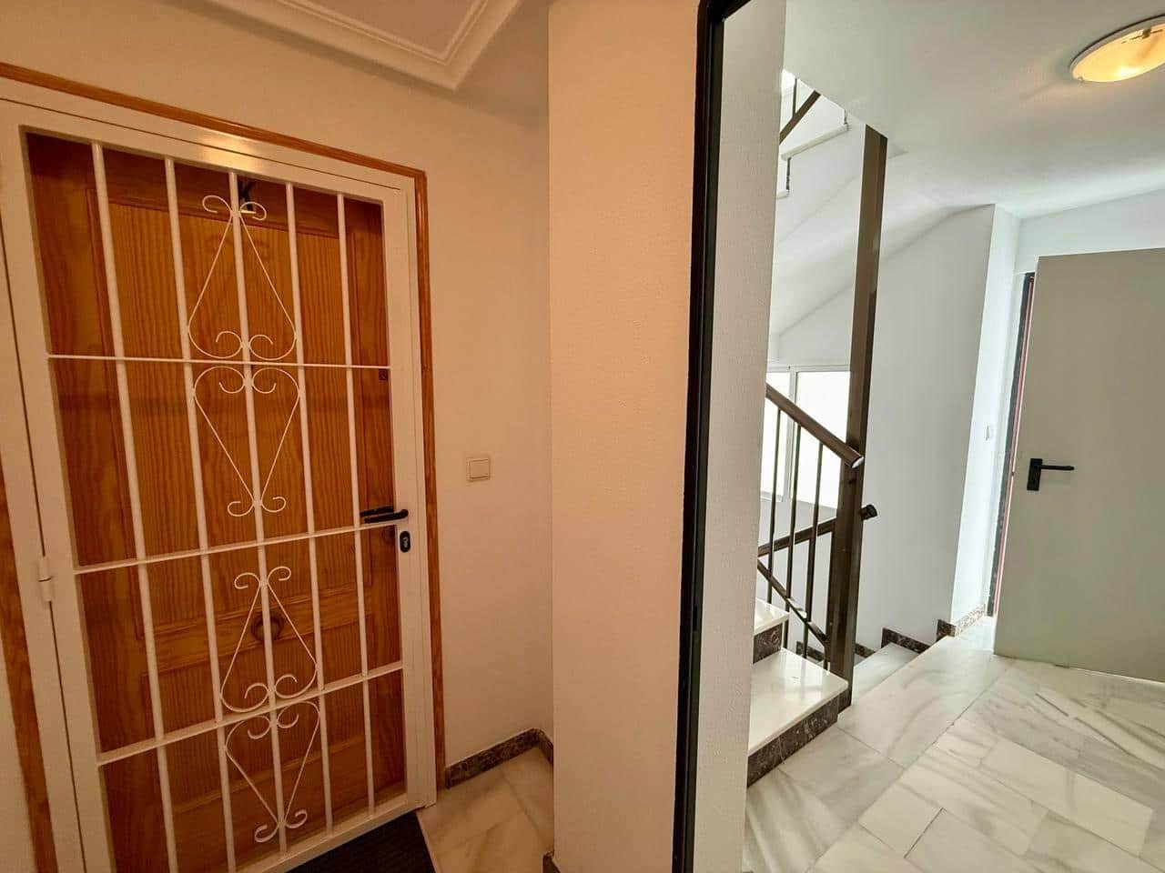 3 bedroom Apartment for sale in Torrevieja - € 209,900 (Ref: 9851761)