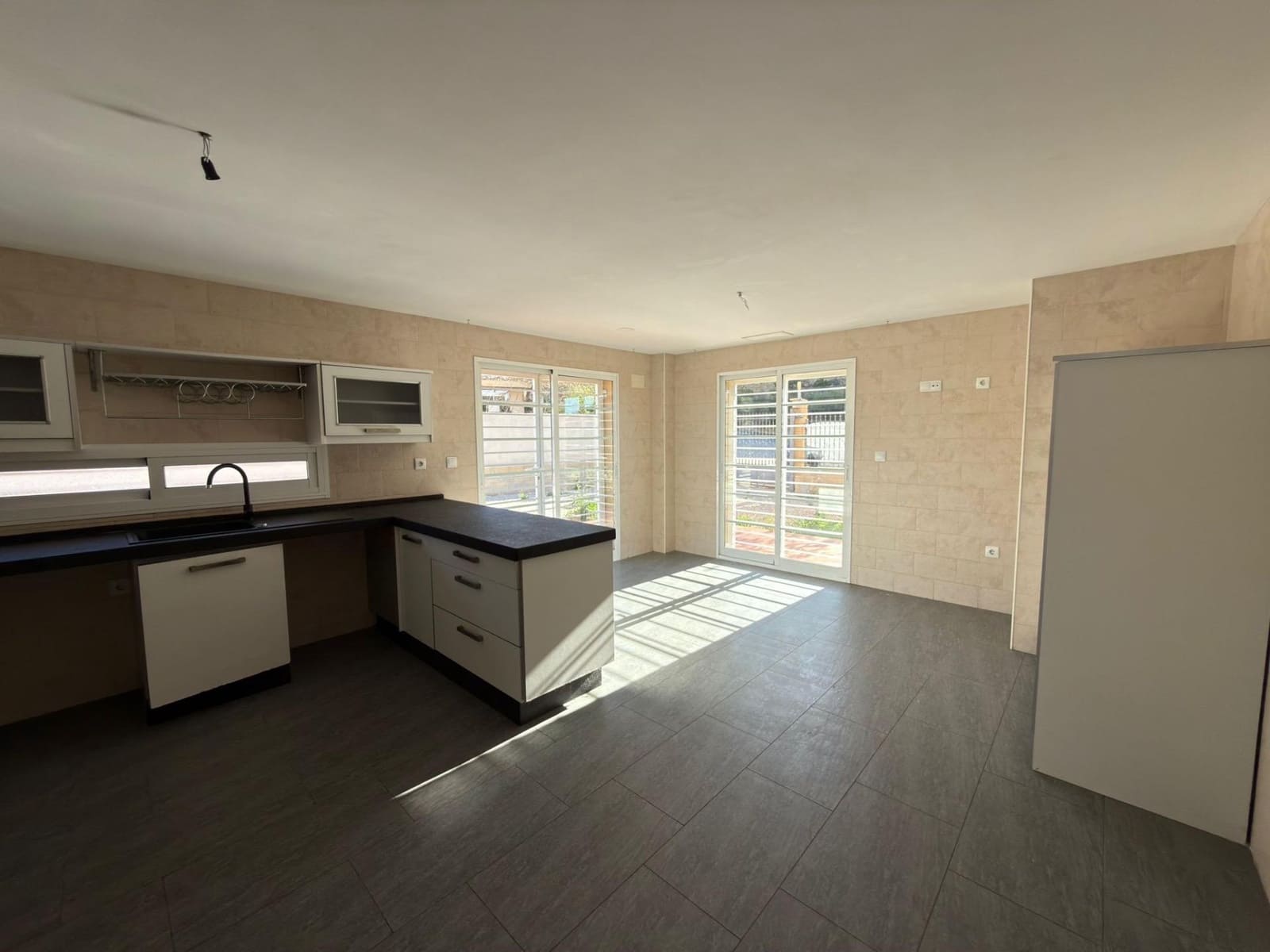 4 Zimmer Villa zu verkaufen in Aspe - 237.000 € (Ref: 9855453)