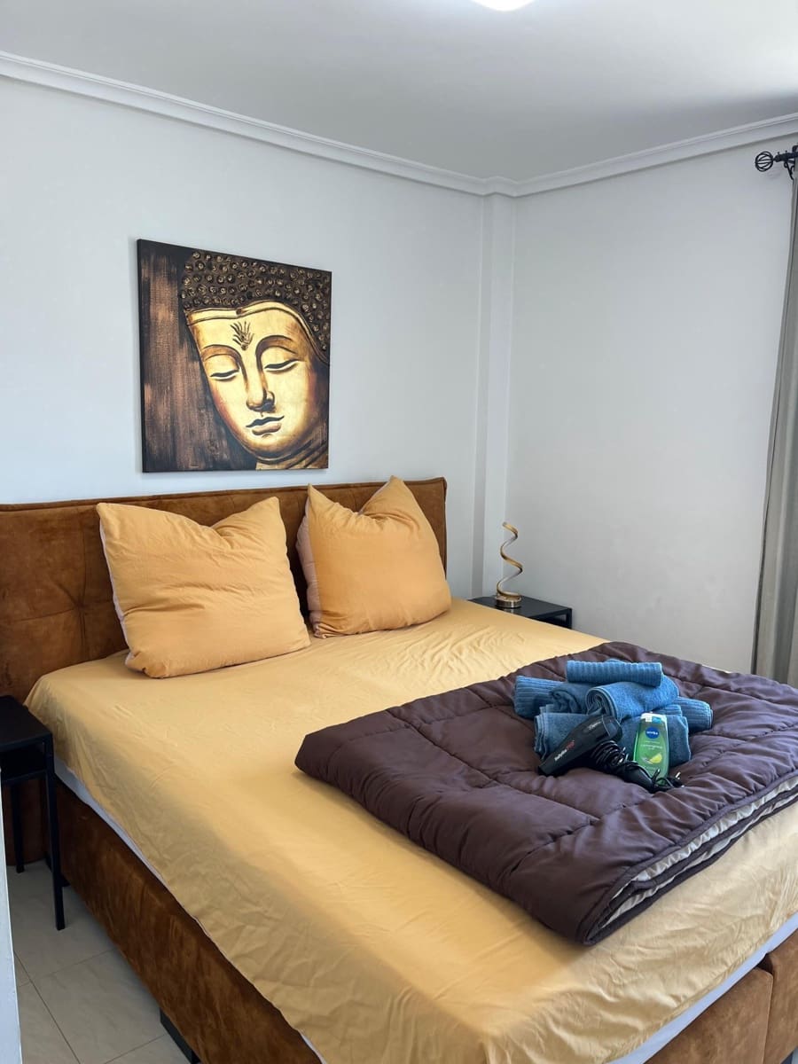2 bedroom Apartment for sale in Denia with pool - € 285,000 (Ref: 9855455)
