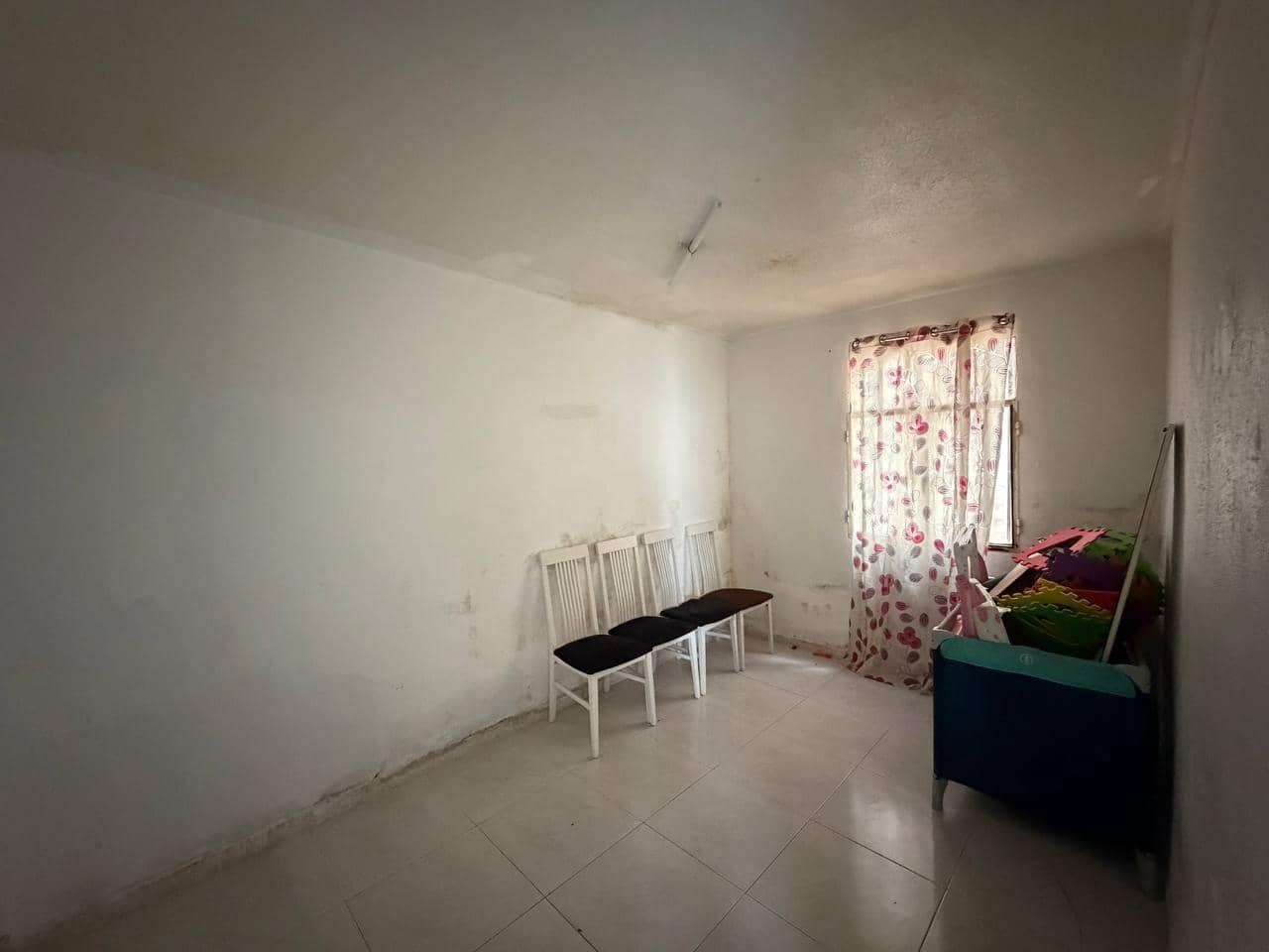 2 soveværelse Lejlighed til salg i Alicante by - € 59.000 (Ref: 9855456)