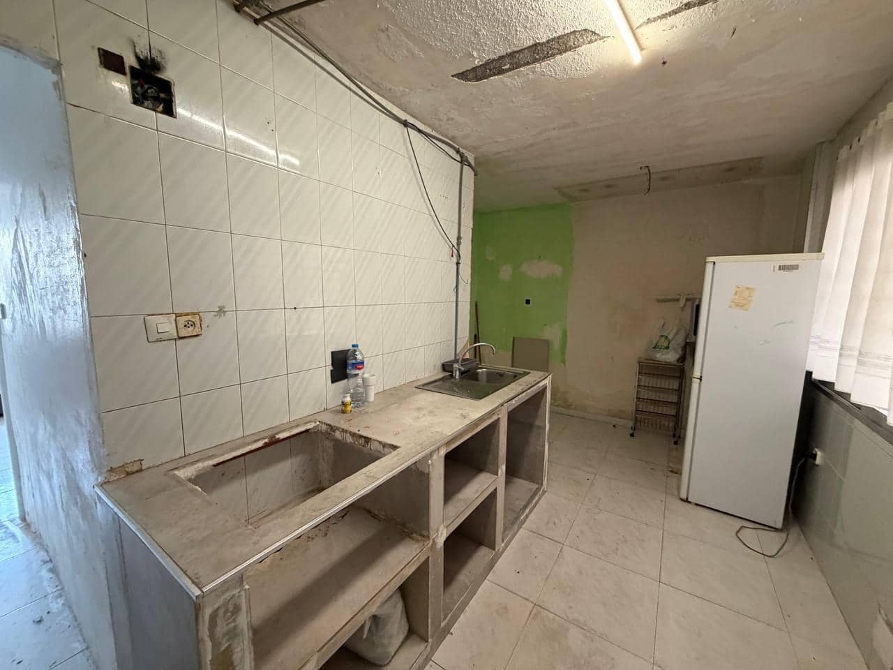 2 soveværelse Lejlighed til salg i Alicante by - € 59.000 (Ref: 9855456)