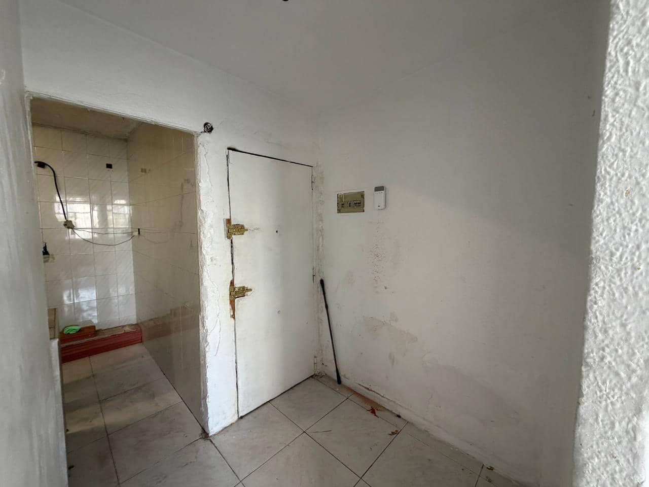 2 soveværelse Lejlighed til salg i Alicante by - € 59.000 (Ref: 9855456)