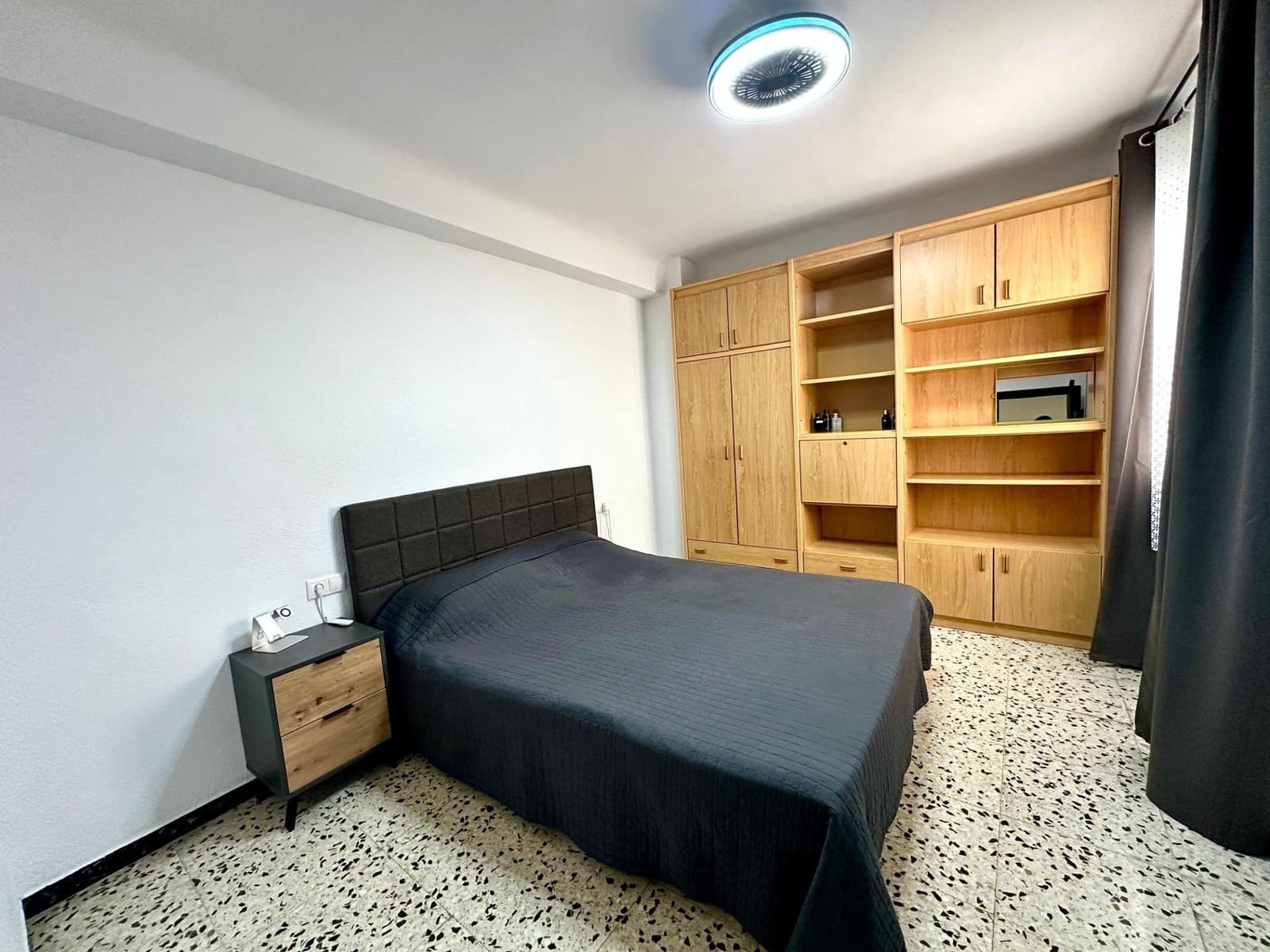 5 makuuhuone Huoneisto myytävänä paikassa Alicante kaupunki - 189 000 € (Ref: 9860103)
