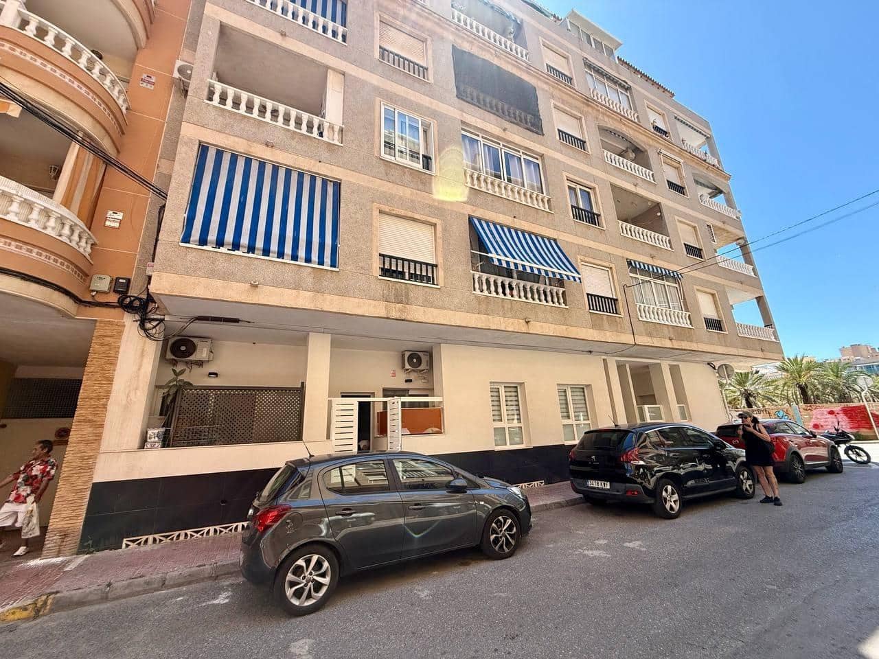 Appartement te koop in Torrevieja - € 119.900 (Ref: 9865205)