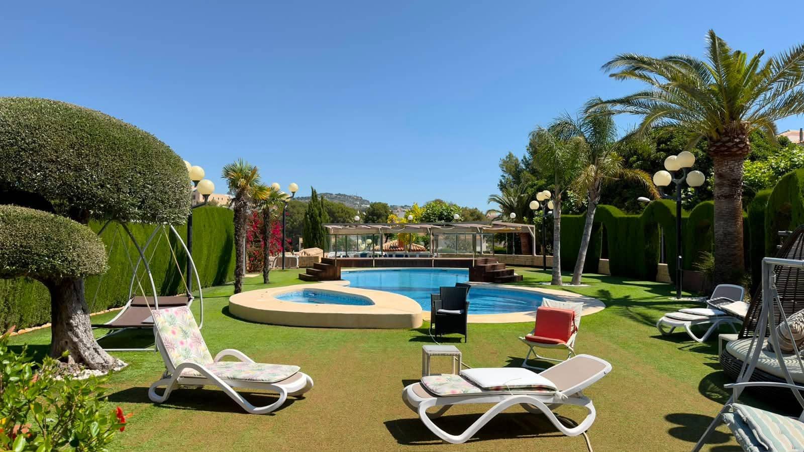 8 chambre Villa/Maison à vendre à Calpe / Calp avec garage - 2 500 000 € (Ref: 9865206)