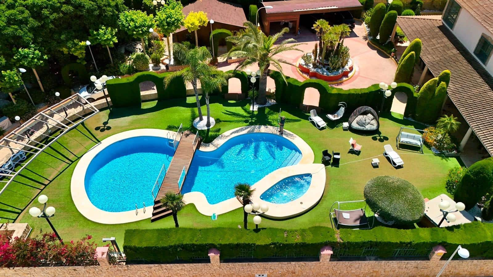 8 chambre Villa/Maison à vendre à Calpe / Calp avec garage - 2 500 000 € (Ref: 9865206)
