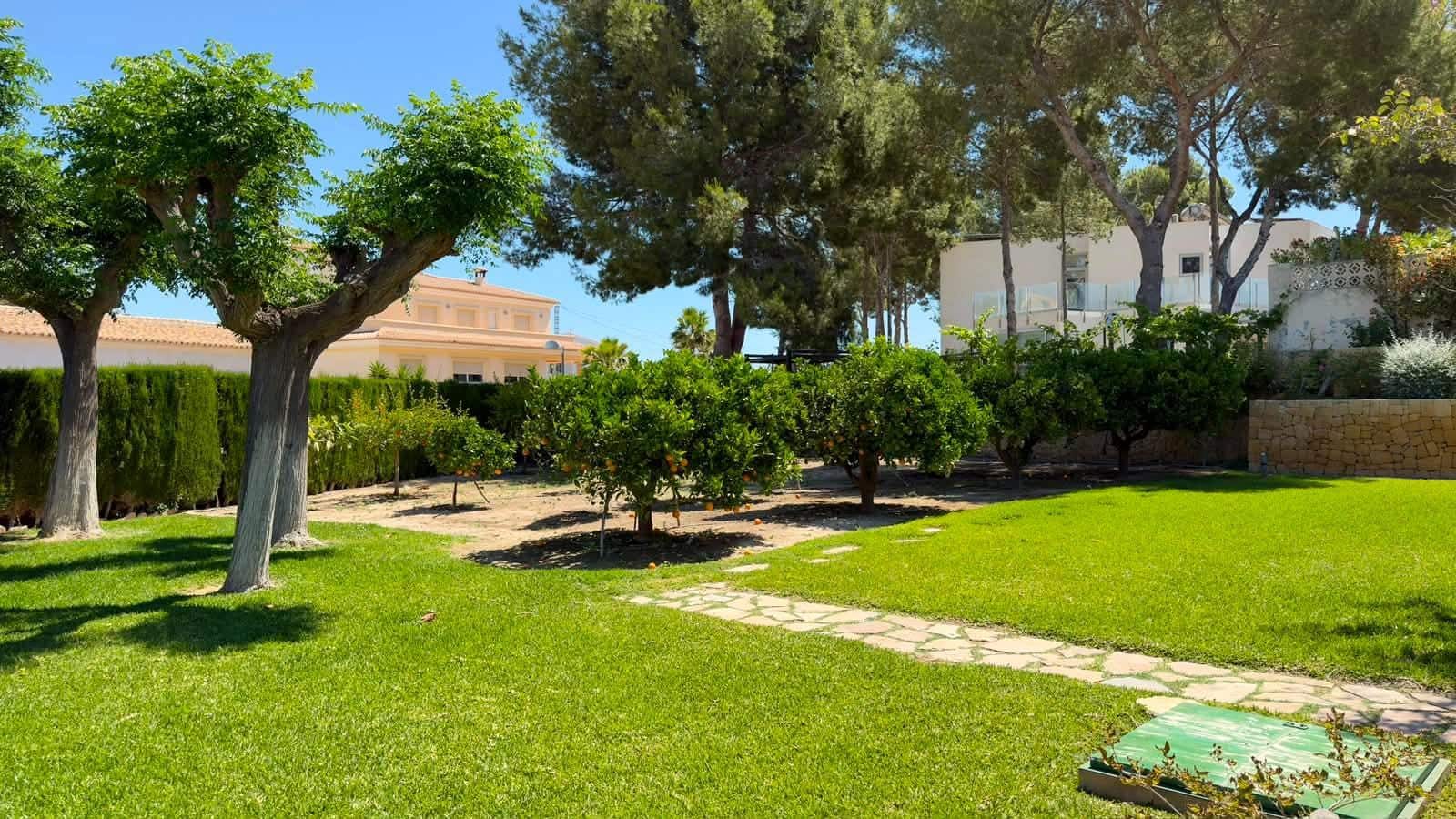 8 chambre Villa/Maison à vendre à Calpe / Calp avec garage - 2 500 000 € (Ref: 9865206)